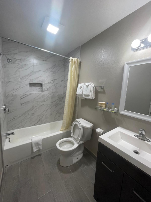 Tahoe Hacienda Inn image 12